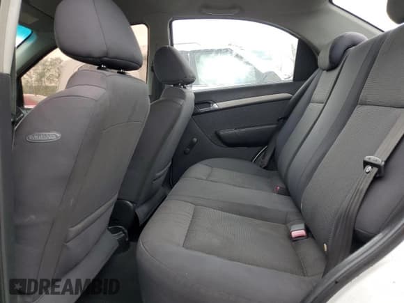 ✅ 2007 Chevrolet Aveo LS • VIN: KL1TD56617B044721 • Lot: 51772795. Wystawiony na Copart z przebiegiem 249 689 mil. Bezpłatny archiwum sprzedaży aukcyjnych z USA i szczegółowy raport historii pojazdu na DreamBid. Zdjęcie 10.