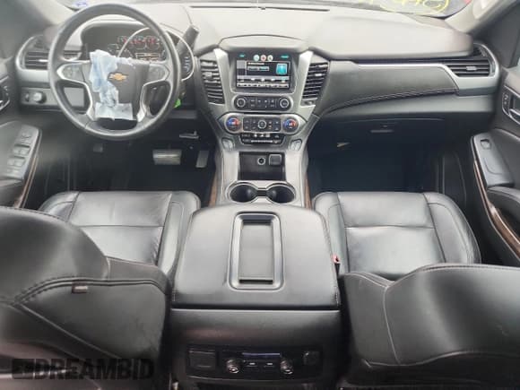 ✅ 2015 Chevrolet Suburban LT • VIN: 1GNSCJKC1FR700571 • Лот: 84410105. Опубликован ранее на Copart с пробегом 207 833 миль. Бесплатный доступ к архиву аукционных продаж из США и подробный отчёт об истории автомобиля на DreamBid. Изображение 8.