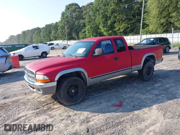 ✅ 1998 Dodge Dakota SLT • VIN: 1B7GG22X4WS511790 • Lot: 43005131. Wystawiony na IAAI z przebiegiem 172 295 mil. Bezpłatny archiwum sprzedaży aukcyjnych z USA i szczegółowy raport historii pojazdu na DreamBid. Zdjęcie 2.