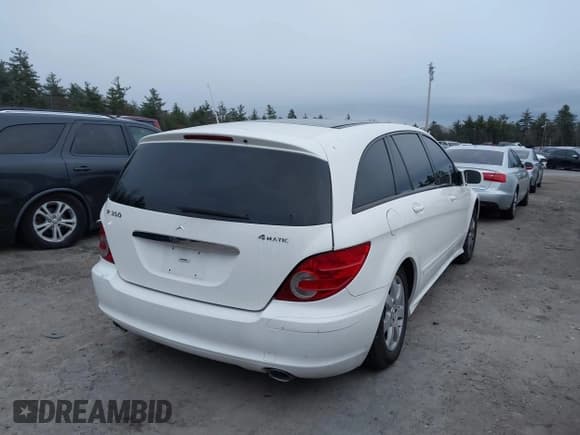 ✅ 2006 Mercedes-Benz R 3.5L • VIN: 4JGCB65E66A029371 • Lot: 43681064. Listed on IAAI with 147,559 mi. Free auction sales archive from the USA and detailed vehicle history report at DreamBid. Image 4.