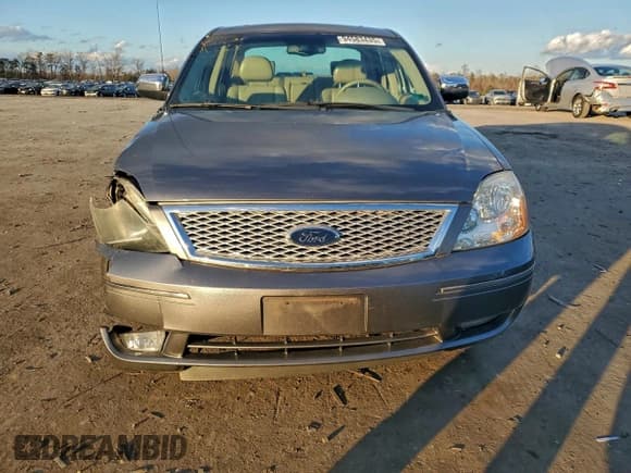 ✅ 2005 Ford Five Hundred Limited • VIN: 1FAHP28115G171237 • Lot: 94583435. Listed on Copart with 126,965 mi. Free auction sales archive from the USA and detailed vehicle history report at DreamBid. Image 5.