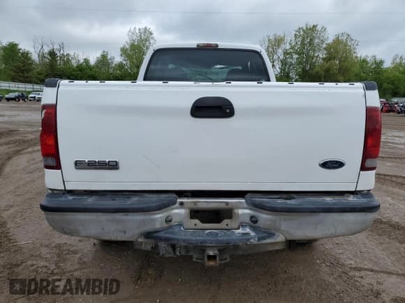 ✅ 2007 Ford F-250 XL • VIN: 1FTSX21PX7EA93246 • Lot: 56876125. Listed on Copart with 204,239 mi. Free auction sales archive from the USA and detailed vehicle history report at DreamBid. Image 6.