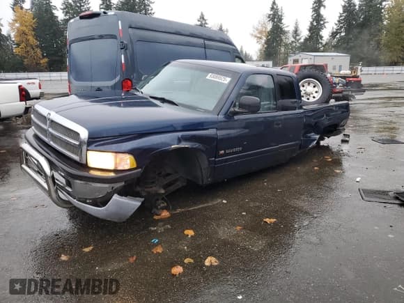 ✅ 2001 Dodge 2500 • VIN: 1B7KF23ZX1J232081 • Lot: 93089525. Listed on Copart with 88,220 mi. Free auction sales archive from the USA and detailed vehicle history report at DreamBid. Image 1.