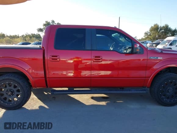 ✅ 2011 Ford F-150 XLT • VIN: 1FTFW1CFXBKD56171 • Lot: 43908299. Listed on IAAI with 223,872 mi. Free auction sales archive from the USA and detailed vehicle history report at DreamBid. Image 13.