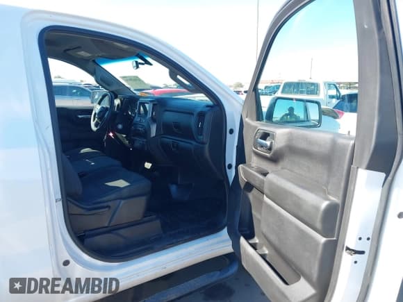 ✅ 2019 Chevrolet Silverado 1500 Work Truck • VIN: 3GCNWAEF5KG252560 • Лот: 43463816. Опубликован ранее на IAAI с пробегом 49 208 миль. Бесплатный доступ к архиву аукционных продаж из США и подробный отчёт об истории автомобиля на DreamBid. Изображение 5.