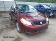 ✅ 2008 Suzuki SX4 Convenience • VIN: JS2YC415985103420 • Lot: 42197423. Wystawiony na IAAI z przebiegiem 141 084 mil. Bezpłatny archiwum sprzedaży aukcyjnych z USA i szczegółowy raport historii pojazdu na DreamBid. Zdjęcie 1.