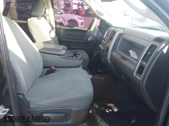 ✅ 2016 Ram 1500 Express • VIN: 3C6RR6KT3GG275513 • Lot: 43005584. Listed on IAAI with 198,277 mi. Free auction sales archive from the USA and detailed vehicle history report at DreamBid. Image 5.