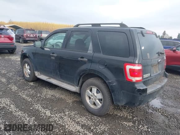 ✅ 2009 Ford Escape XLT • VIN: 1FMCU03779KB00149 • Lot: 43670236. Listed on IAAI with 292,338 mi. Free auction sales archive from the USA and detailed vehicle history report at DreamBid. Image 3.