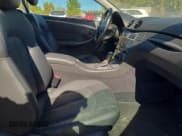 ✅ 2005 Mercedes-Benz CLK 320 • VIN: WDBTJ65J45F165826 • Lot: 82061935. Listed on Copart with 114,954 mi. Free auction sales archive from the USA and detailed vehicle history report at DreamBid. Image 5.