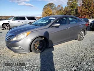 ✅ 2014 Hyundai Sonata SE • VIN: 5NPEC4ACXEH844036 • Lot: 92107525. Wystawiony na Copart z przebiegiem 139 271 mil. Bezpłatny archiwum sprzedaży aukcyjnych z USA i szczegółowy raport historii pojazdu na DreamBid. Zdjęcie 1.