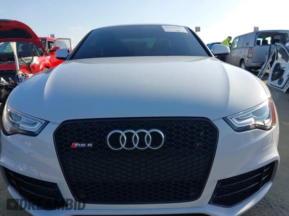 ✅ 2015 Audi RS 5 • VIN: WUAC6AFR6FA901158 • Lot: 41534905. Listed on IAAI with 35,921 mi. Free auction sales archive from the USA and detailed vehicle history report at DreamBid. Image 12.