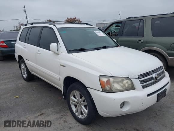 ✅ 2006 Toyota Highlander Limited • VIN: JTEEW21A860031914 • Lot: 43864051. Wystawiony na IAAI z przebiegiem 289 591 mil. Bezpłatny archiwum sprzedaży aukcyjnych z USA i szczegółowy raport historii pojazdu na DreamBid. Zdjęcie 6.
