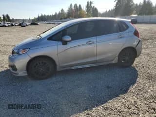 ✅ 2019 Honda Fit Sport • VIN: 3HGGK5H60KM700990 • Lot: 83855035. Listed on Copart with 134,099 mi. Free auction sales archive from the USA and detailed vehicle history report at DreamBid. Image 1.