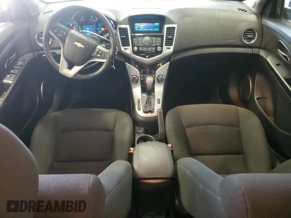 2012 Chevrolet Cruze 1LT z VIN 1G1PF5SC6C7171874, wystawiony jako Copart lot #90524795 z przebiegiem 47 381 mil mil oraz Szkoda całkowita • Salvage title. Historia ofert i sprzedaży dostępna na DreamBid. Obrazek 8.