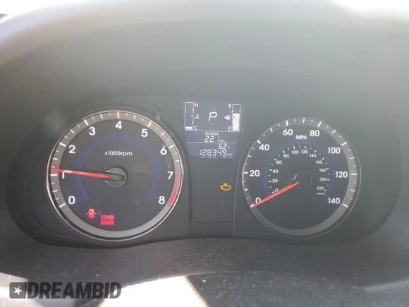 ✅ 2015 Hyundai Accent GLS • VIN: KMHCU4AEXFU823471 • Лот: 65986913. Опубликован ранее на Copart с пробегом 128 349 миль. Бесплатный доступ к архиву аукционных продаж из США и подробный отчёт об истории автомобиля на DreamBid. Изображение 9.