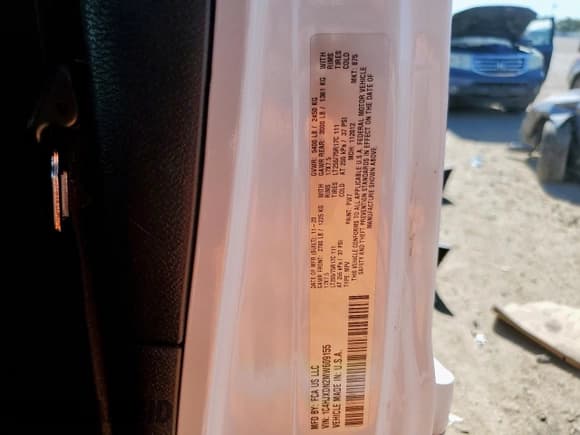 ✅ 2021 Jeep Wrangler Unlimited Willys • VIN: 1C4HJXDN2MW609155 • Lot: 66038125. Listed on Copart with 49,806 mi. Free auction sales archive from the USA and detailed vehicle history report at DreamBid. Image 14.