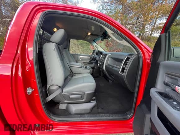 2016 Ram 1500 Express with VIN 3C6JR7AT0GG172196, listed as a Copart auction lot 91871225 with 209,941 mi miles and Clean title. Bid and sale history available at DreamBid. Image 5.