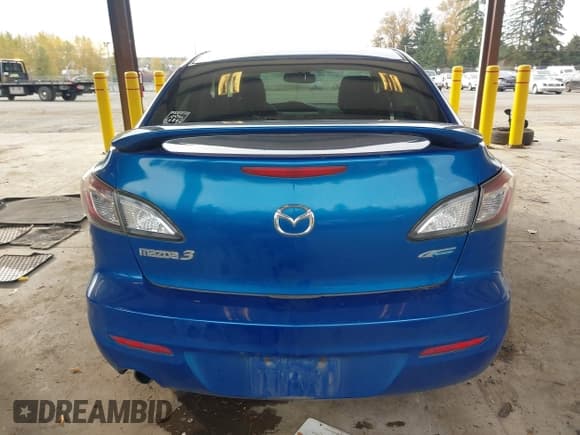 ✅ 2012 Mazda 3 i Grand Touring • VIN: JM1BL1W87C1675605 • Lot: 43588366. Listed on IAAI with 230,489 mi. Free auction sales archive from the USA and detailed vehicle history report at DreamBid. Image 16.