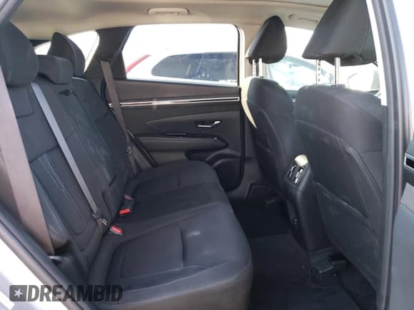 ✅ 2022 Hyundai Tucson SEL Convenience • VIN: KM8JFCA17NU039501 • Lot: 75045734. Wystawiony na Copart z przebiegiem 34 006 mil. Bezpłatny archiwum sprzedaży aukcyjnych z USA i szczegółowy raport historii pojazdu na DreamBid. Zdjęcie 11.