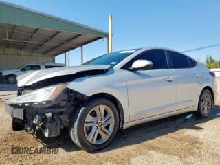 ✅ 2020 Hyundai Elantra SEL • VIN: 5NPD84LF1LH511435 • Lot: 90038995. Listed on Copart with 147,520 mi. Free auction sales archive from the USA and detailed vehicle history report at DreamBid. Image 1.