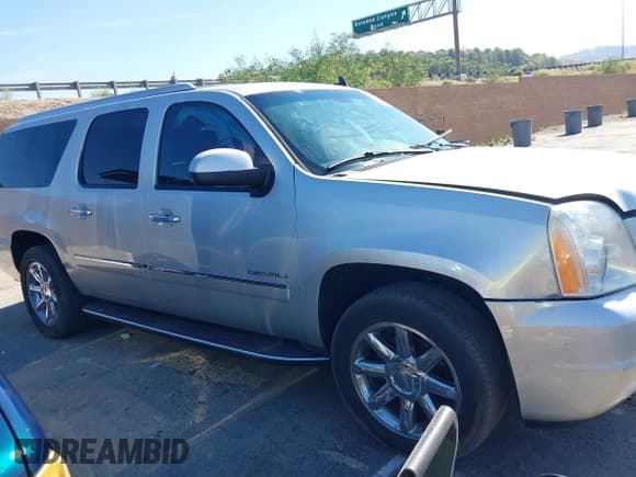 ✅ 2011 GMC Yukon XL Denali • VIN: 1GKS2MEF8BR285394 • Лот: 42925930. Опубликован ранее на IAAI с пробегом 175 188 миль. Бесплатный доступ к архиву аукционных продаж из США и подробный отчёт об истории автомобиля на DreamBid. Изображение 12.