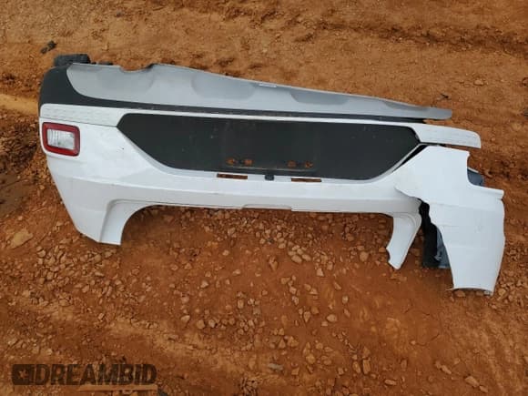 ✅ 2023 Hyundai Venue SEL • VIN: KMHRC8A31PU265529 • Lot: 47082135. Listed on Copart with 9,890 mi. Free auction sales archive from the USA and detailed vehicle history report at DreamBid. Image 12.