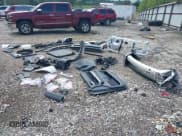 ✅ 2018 Toyota Tundra SR5 • VIN: 5TFDW5F12JX735228 • Лот: 43255268. Опубликован ранее на IAAI с пробегом 47 638 миль. Бесплатный доступ к архиву аукционных продаж из США и подробный отчёт об истории автомобиля на DreamBid. Изображение 20.