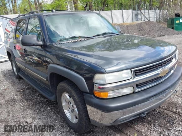 ✅ 2004 Chevrolet Suburban LS • VIN: 1GNFK16Z04J164064 • Lot: 42203864. Listed on IAAI with 215,709 mi. Free auction sales archive from the USA and detailed vehicle history report at DreamBid. Image 1.