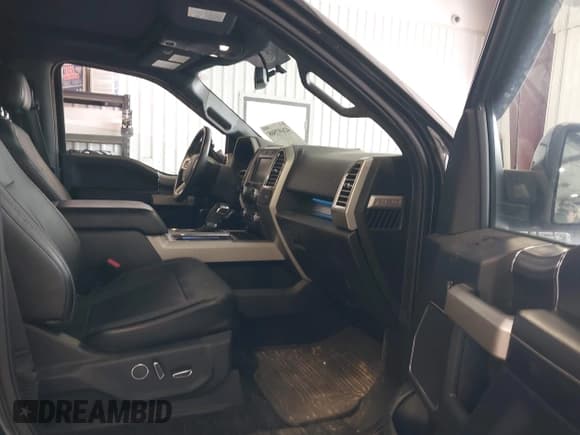 ✅ 2015 Ford F-150 XLT • VIN: 1FTEW1EG6FFA45336 • Lot: 42697508. Wystawiony na IAAI z przebiegiem 128 887 mil. Bezpłatny archiwum sprzedaży aukcyjnych z USA i szczegółowy raport historii pojazdu na DreamBid. Zdjęcie 5.