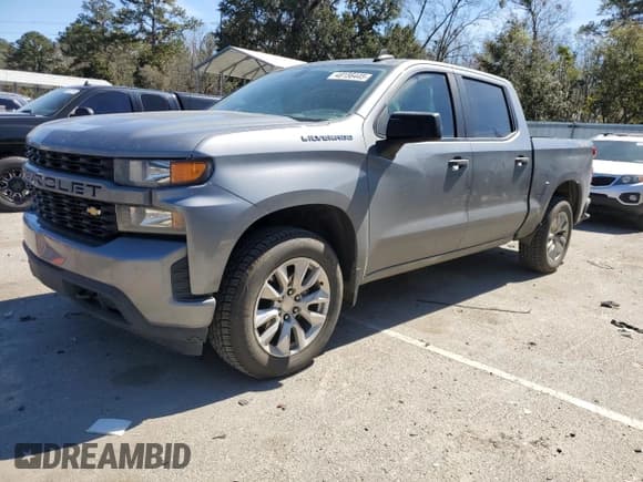 ✅ 2022 Chevrolet Silverado 1500 Custom • VIN: 3GCPYBEK8NG155380 • Lot: 48156445. Wystawiony na Copart z przebiegiem 90 096 mil. Bezpłatny archiwum sprzedaży aukcyjnych z USA i szczegółowy raport historii pojazdu na DreamBid. Zdjęcie 1.