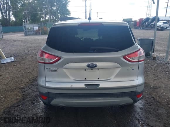 ✅ 2014 Ford Escape SE • VIN: 1FMCU9GXXEUB42277 • Лот: 43339526. Опубликован ранее на IAAI с пробегом 146 558 миль. Бесплатный доступ к архиву аукционных продаж из США и подробный отчёт об истории автомобиля на DreamBid. Изображение 16.