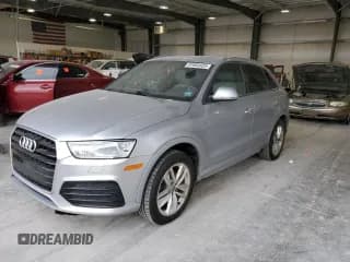 ✅ 2018 Audi Q3 Premium • VIN: WA1BCCFSXJR029880 • Lot: 91665605. Wystawiony na Copart z przebiegiem 81 345 mil. Bezpłatny archiwum sprzedaży aukcyjnych z USA i szczegółowy raport historii pojazdu na DreamBid. Zdjęcie 1.