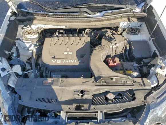 ✅ 2017 Mitsubishi Outlander GT • VIN: JA4JZ4AX5HZ036992 • Lot: 94148255. Listed on Copart with 64,576 mi. Free auction sales archive from the USA and detailed vehicle history report at DreamBid. Image 12.