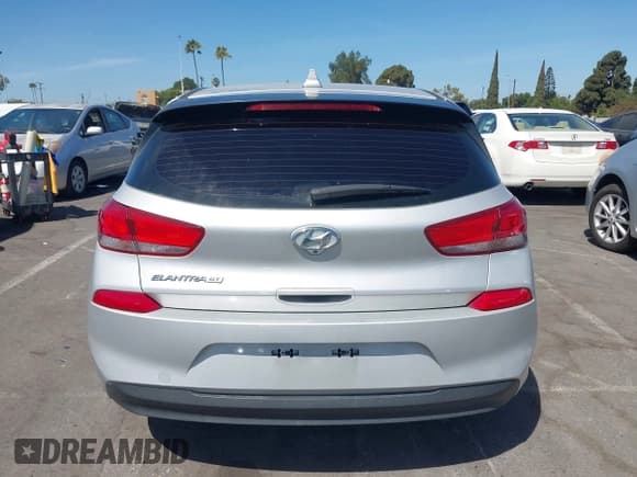 ✅ 2019 Hyundai Elantra • VIN: KMHH35LE9KU097611 • Lot: 43043681. Listed on IAAI with 94,535 mi. Free auction sales archive from the USA and detailed vehicle history report at DreamBid. Image 16.