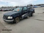 ✅ 2000 Ford F-150 XL • VIN: 2FTZF0728YCA61923 • Lot: 49672515. Wystawiony na Copart z przebiegiem Nie podano. Bezpłatny archiwum sprzedaży aukcyjnych z USA i szczegółowy raport historii pojazdu na DreamBid. Zdjęcie 11.