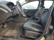 ✅ 2016 Ford Focus Titanium • VIN: 1FADP3N20GL249535 • Лот: 93452785. Опубликован ранее на Copart с пробегом 57 259 миль. Бесплатный доступ к архиву аукционных продаж из США и подробный отчёт об истории автомобиля на DreamBid. Изображение 7.