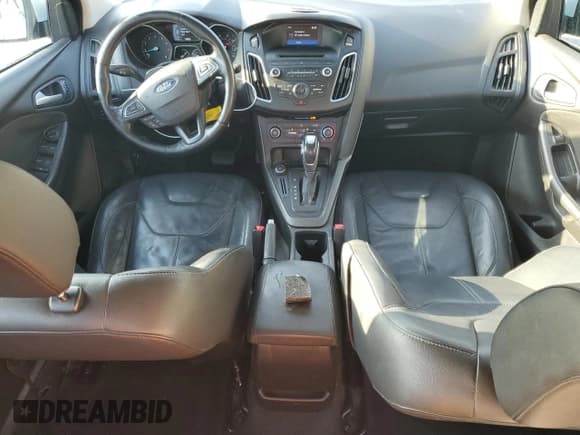 ✅ 2016 Ford Focus SE • VIN: 1FADP3F24GL235393 • Lot: 55973665. Listed on Copart with 155,437 mi. Free auction sales archive from the USA and detailed vehicle history report at DreamBid. Image 8.