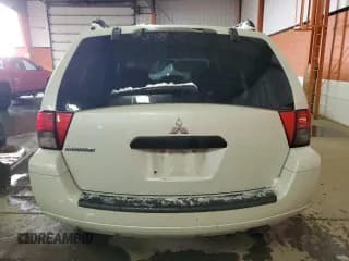✅ 2007 Mitsubishi Endeavor LS • VIN: 4A4MN21S77E066131 • Lot: 81609244. Wystawiony na Copart z przebiegiem 82 644 mil. Bezpłatny archiwum sprzedaży aukcyjnych z USA i szczegółowy raport historii pojazdu na DreamBid. Zdjęcie 6.