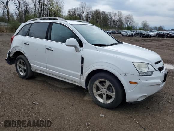 ✅ 2014 Chevrolet Captiva Sport LT • VIN: 3GNAL3EK6ES531749 • Lot: 55228855. Wystawiony na Copart z przebiegiem 139 749 mil. Bezpłatny archiwum sprzedaży aukcyjnych z USA i szczegółowy raport historii pojazdu na DreamBid. Zdjęcie 4.