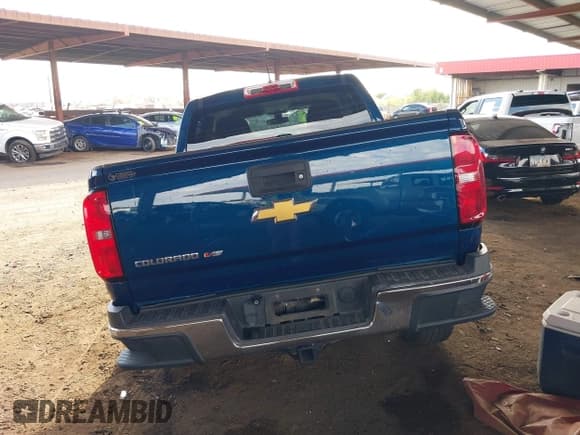 ✅ 2020 Chevrolet Colorado 4WD Work Truck • VIN: 1GCGTBENXL1104063 • Лот: 43412279. Опубликован ранее на IAAI с пробегом 50 913 миль. Бесплатный доступ к архиву аукционных продаж из США и подробный отчёт об истории автомобиля на DreamBid. Изображение 17.