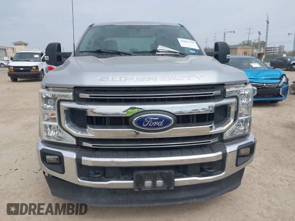 ✅ 2022 Ford F-250 XL • VIN: 1FT7W2BN1NED76735 • Lot: 41691729. Listed on IAAI with 174,375 mi. Free auction sales archive from the USA and detailed vehicle history report at DreamBid. Image 12.