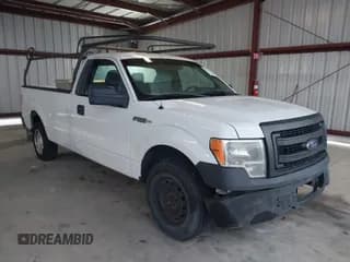 ✅ 2013 Ford F-150 XL • VIN: 1FTMF1CM3DKE88360 • Лот: 43791329. Опубликован ранее на IAAI с пробегом 194 507 миль. Бесплатный доступ к архиву аукционных продаж из США и подробный отчёт об истории автомобиля на DreamBid. Изображение 1.