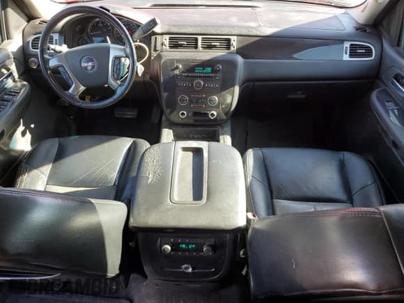 ✅ 2007 GMC Yukon SLE • VIN: 1GKFC13017R363534 • Лот: 82686475. Опубликован ранее на Copart с пробегом 183 052 миль. Бесплатный доступ к архиву аукционных продаж из США и подробный отчёт об истории автомобиля на DreamBid. Изображение 8.