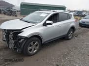 ✅ 2015 Toyota RAV4 XLE • VIN: JTMRFREV6FD166894 • Lot: 43765240. Listed on IAAI with 52,458 mi. Free auction sales archive from the USA and detailed vehicle history report at DreamBid. Image 2.