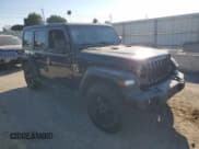 ✅ 2023 Jeep Wrangler Sport • VIN: 1C4HJXDG6PW678579 • Lot: 80864055. Wystawiony na Copart z przebiegiem 27 697 mil. Bezpłatny archiwum sprzedaży aukcyjnych z USA i szczegółowy raport historii pojazdu na DreamBid. Zdjęcie 4.