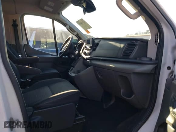 ✅ 2020 Ford Transit Passenger XL • VIN: 1FBAX2Y81LKA59805 • Лот: 41710846. Опубликован ранее на IAAI с пробегом 89 840 миль. Бесплатный доступ к архиву аукционных продаж из США и подробный отчёт об истории автомобиля на DreamBid. Изображение 5.