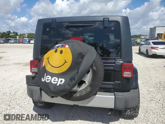 ✅ 2011 Jeep Wrangler Sahara • VIN: 1J4GA5D16BL550388 • Lot: 82650165. Listed on Copart with 197,063 mi. Free auction sales archive from the USA and detailed vehicle history report at DreamBid. Image 6.