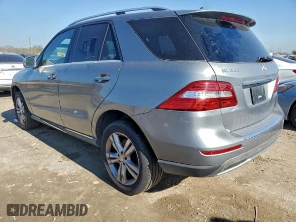 ✅ 2015 Mercedes-Benz M 350 • VIN: 4JGDA5JB9FA608853 • Lot: 95974765. Wystawiony na Copart z przebiegiem 183 290 mil. Bezpłatny archiwum sprzedaży aukcyjnych z USA i szczegółowy raport historii pojazdu na DreamBid. Zdjęcie 2.