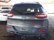 ✅ 2016 Jeep Cherokee Trailhawk • VIN: 1C4PJMBSXGW246224 • Lot: 43837921. Listed on IAAI with 104,876 mi. Free auction sales archive from the USA and detailed vehicle history report at DreamBid. Image 17.