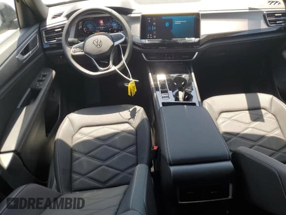 ✅ 2025 Volkswagen Atlas SE • VIN: 1V2KE2CA4SC203130 • Лот: 54195835. Опубликован ранее на Copart с пробегом 20 миль. Бесплатный доступ к архиву аукционных продаж из США и подробный отчёт об истории автомобиля на DreamBid. Изображение 8.